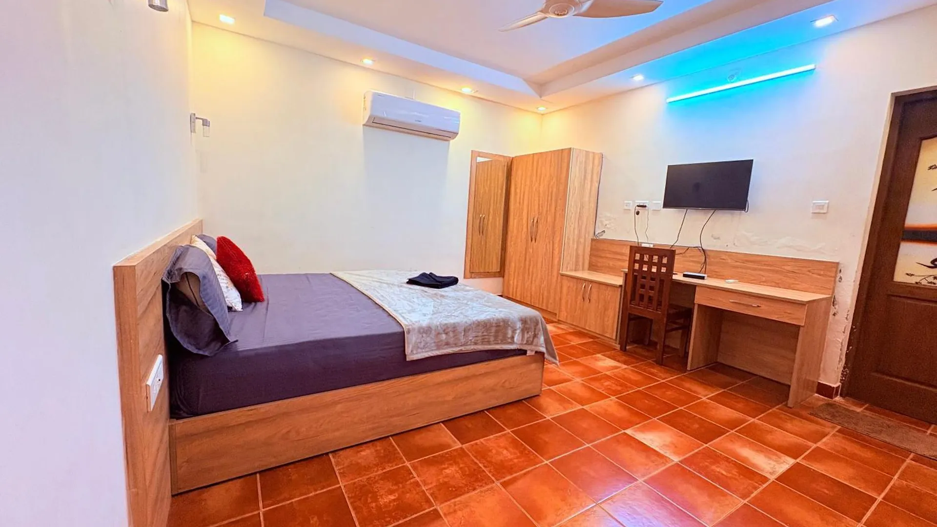 Athirappilly Heritage Villa - 2Bhk -River Side